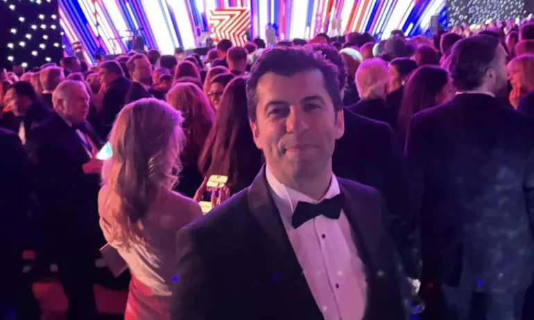 Кирил Петков праща поздрави от Вашингтон: Приех поканата, за да получа информация от първа ръка - Tribune.bg