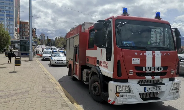 1700 пожарникари ще дежурят в новогодишната нощ - Tribune.bg