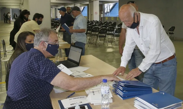 Започна Общото събрание на акционерите на Левски - Tribune.bg