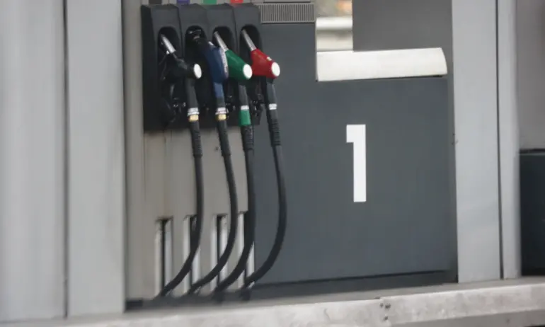 Цените на горивата нагоре - експерти успокоиха, че няма да минат 3 лв за литър