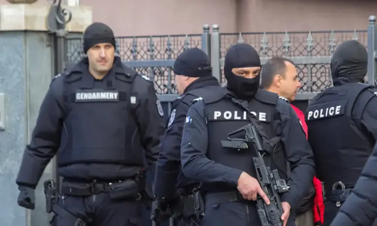 Полицаи изведоха Божков, свързано е с убийството на Алексей Петров - Tribune.bg