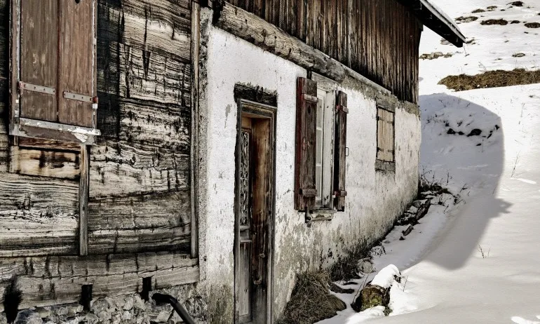 Руски бизнесмен продава село… с жителите - Tribune.bg