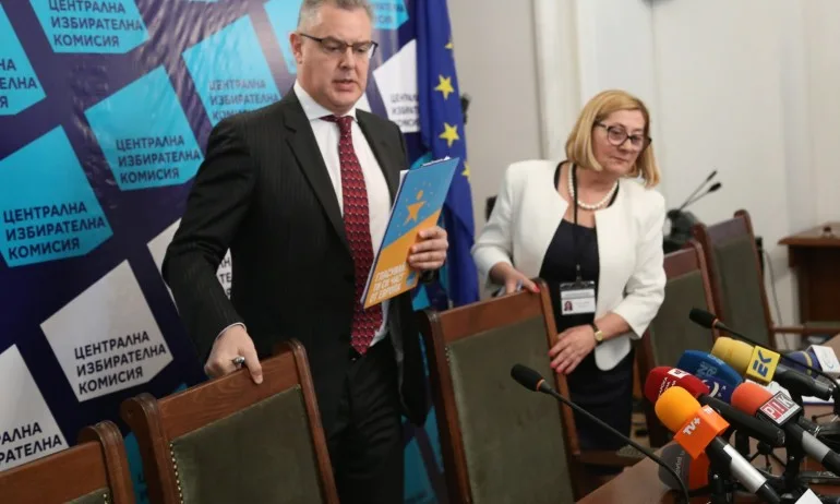 ЦИК ще обяви коя партия колко мандата получава в ЕП - Tribune.bg