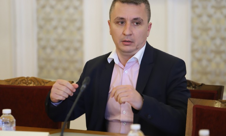 МЕ обясняват къде се загубиха 3 млрд.: В отговора до ГЕРБ изпуснали НЕК, април и юни - Tribune.bg