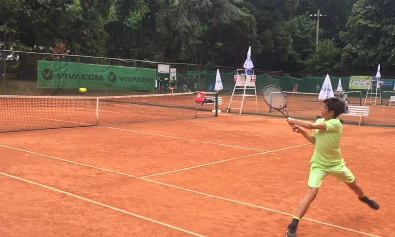 Радулов и Дженев са полуфиналисти на Bulgaria cup - Tribune.bg