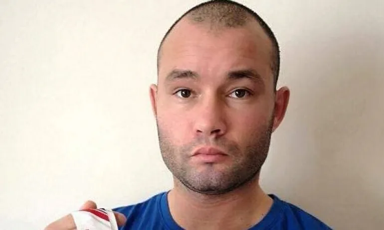 Благородно – депутат от ГЕРБ предлага на търг златния си медал по кикбокс - Tribune.bg