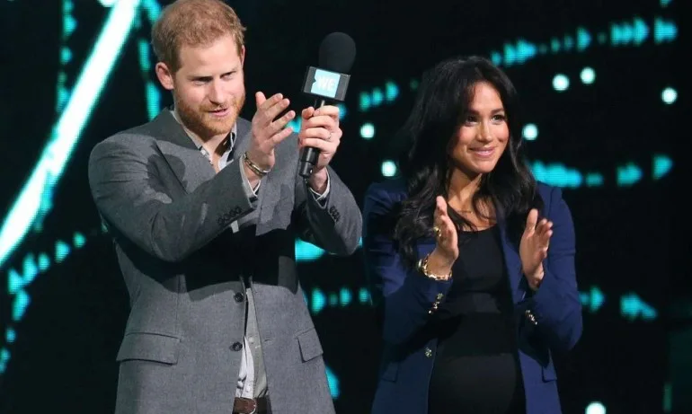 Меган ражда и… първата задача на Хари е да звънне на баба си! - Tribune.bg