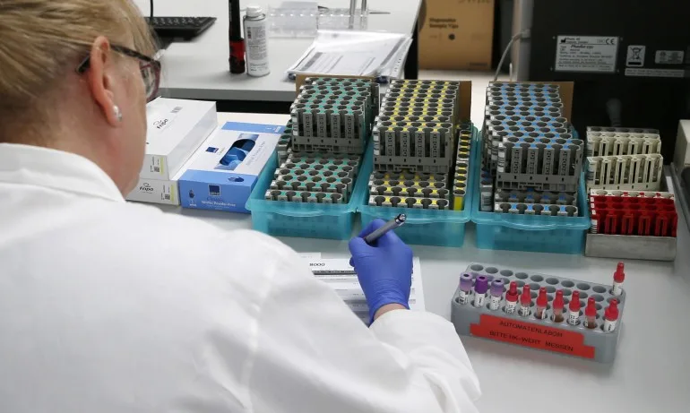 Северен Рейн-Вестфалия изисква задължителен тест за коронавирус за пристигащите от България - Tribune.bg