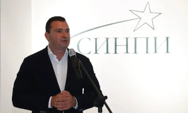 Калоян Паргов: Газовото фиаско може да отнесе като цунами политическата класа - Tribune.bg