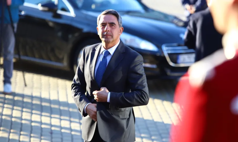 Плевнелиев: И Бог да бяха докарали ГЕРБ, пак щяха да го оплюят, замерят с камъни и отхвърлят - Tribune.bg