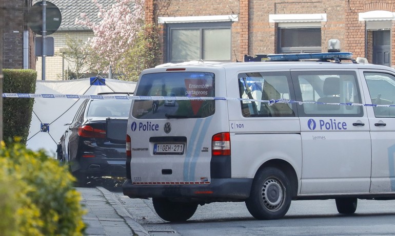 Кола се вряза в карнавал в Белгия, има загинали и десетки пострадали (ОБНОВЕНА) - Tribune.bg