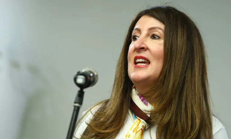 Документ от САЩ: Херо Мустафа убеди служебното правителство за F-16, да купува американски газ, помогна и за Магнитски - Tribune.bg