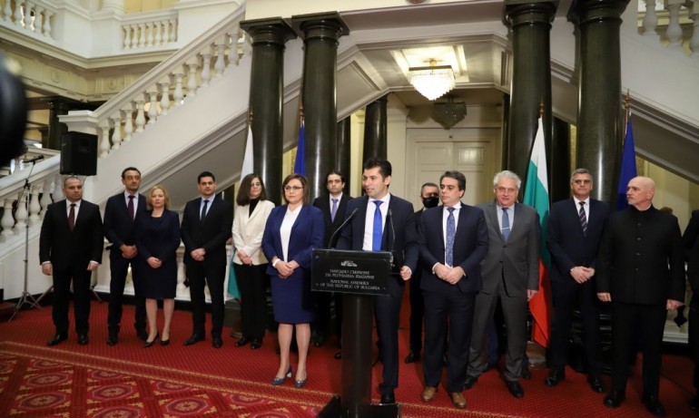 Светльо Витков: Защо сегашният кабинет може да не успее да издържи дълго... - Tribune.bg