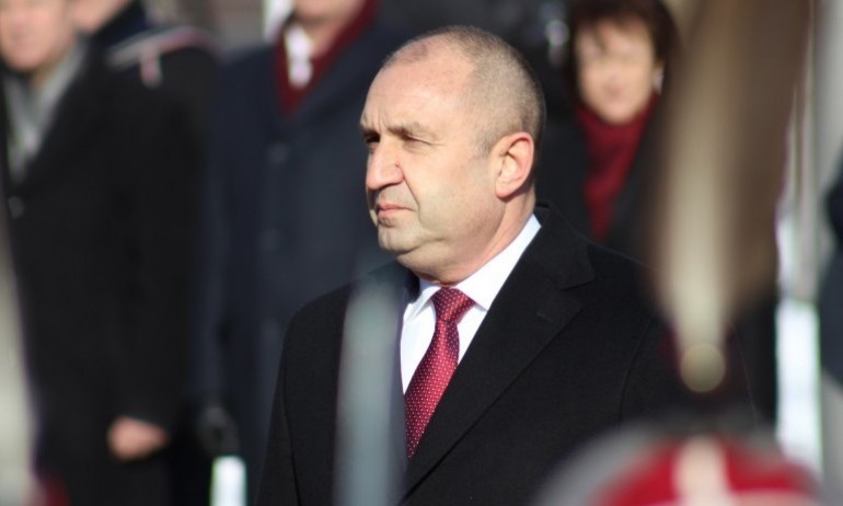 Любомир Талев за почитта на Радев към жертвите на комунизма: Срамна гавра - Tribune.bg