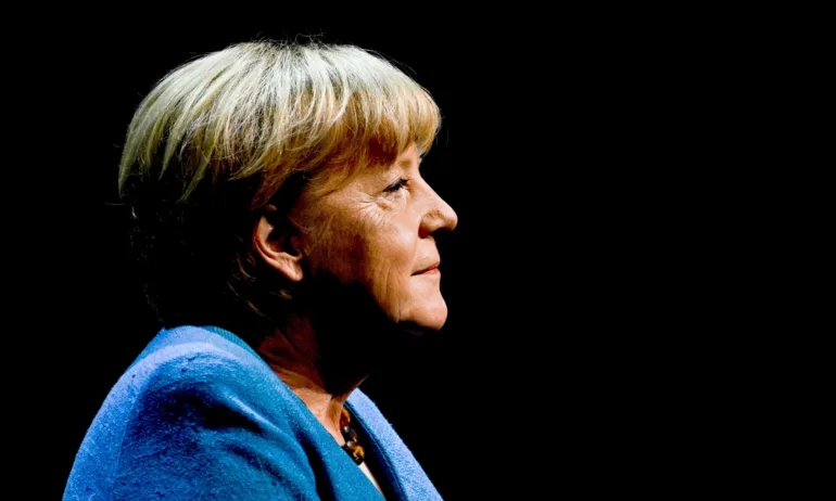 Меркел не съжалява, че се е оттеглила: Не можела да влияе на Путин, за когото е важна само властта - Tribune.bg