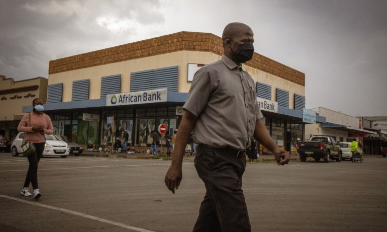Вариантът Омикрон плъзва в още държави, властите взимат мерки за забрани и ограничения - Tribune.bg