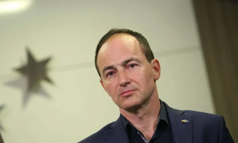 Ковачев: Радев на 1.02, вместо почит към жертвите, решил да се кандидатира за втори мандат!? - Tribune.bg