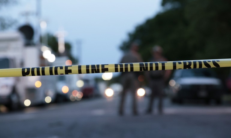 Трима убити и десетки ранени при стрелба във Филаделфия - Tribune.bg