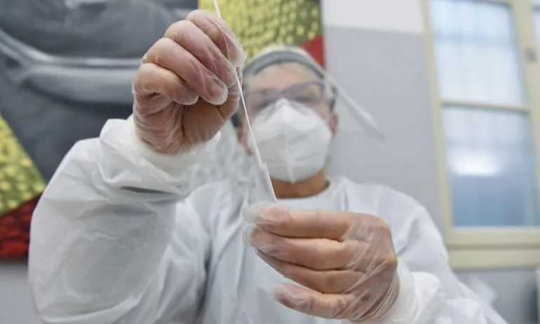 САЩ въвеждат задължителен тест за COVID-19 за всички, пристигащи с въздушен транспорт - Tribune.bg