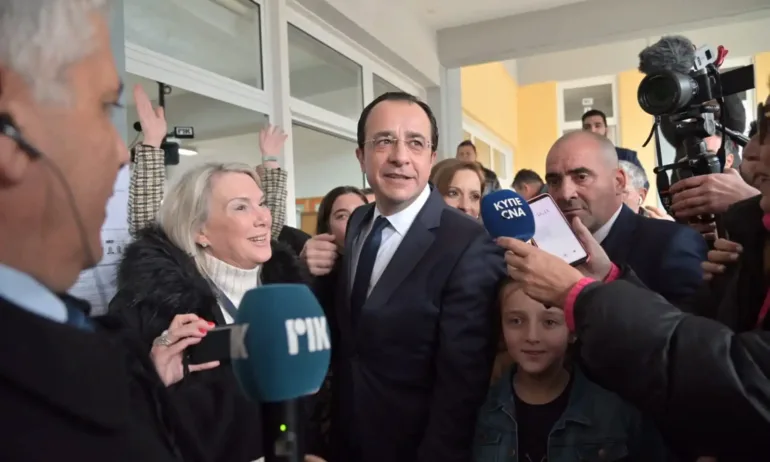 Независимият Никос Христодулидис печели първия тур на президентските избори в Кипър - Tribune.bg