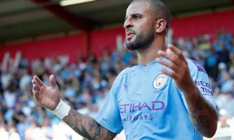 Солена глоба за Кайл Уокър за нарушаване на карантината - Tribune.bg