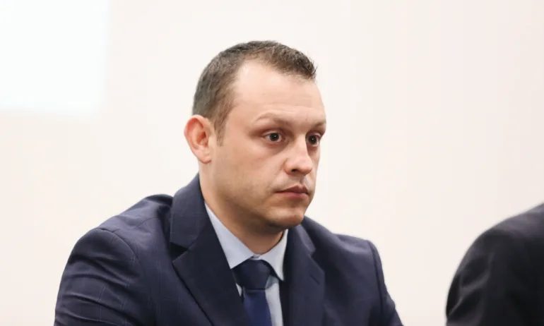 Георги Самандов: Изпълнителната власт най-накрая да влезе в час и да започне да решава проблемите на хората - Tribune.bg