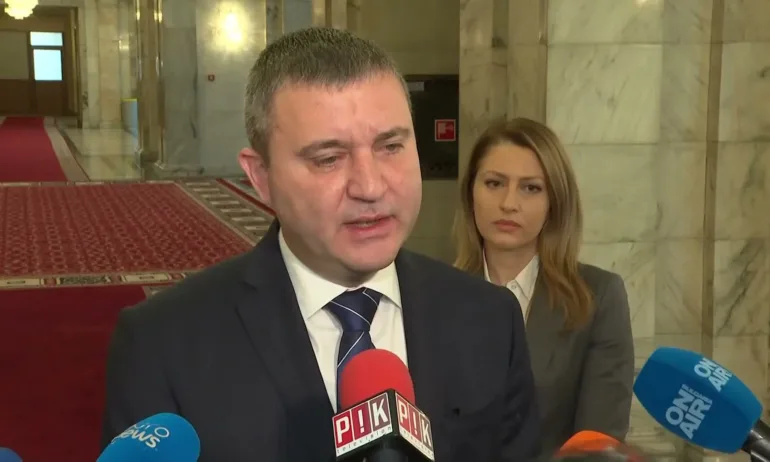 ГЕРБ-СДС ще подкрепи законопроектите, внесени от Прогресивна България - Tribune.bg