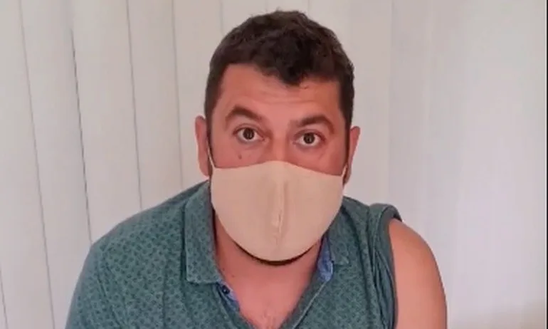 Евгени Будинов показа как се ваксинира: Служебното правителство на Радев е пълен провал - Tribune.bg