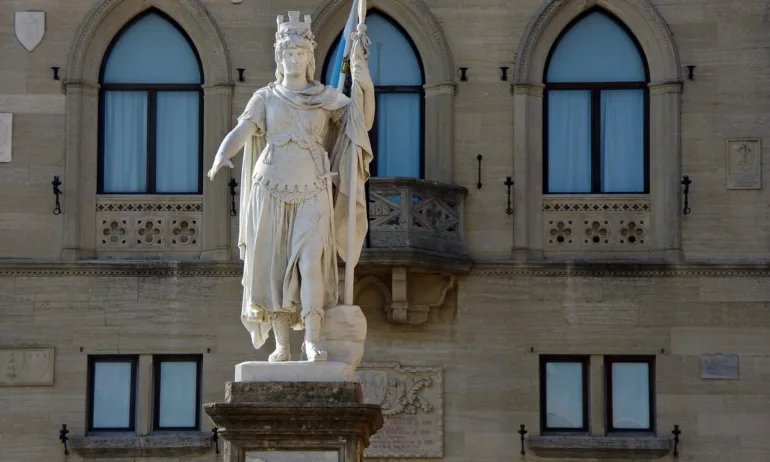 Банковото блато на Сан Марино: От замразени средства до колумбийски интриги - Tribune.bg