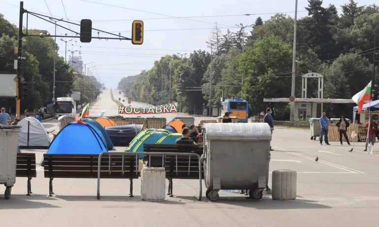 МВР показа кадри от вчерашната блокада в София (ВИДЕО) - Tribune.bg