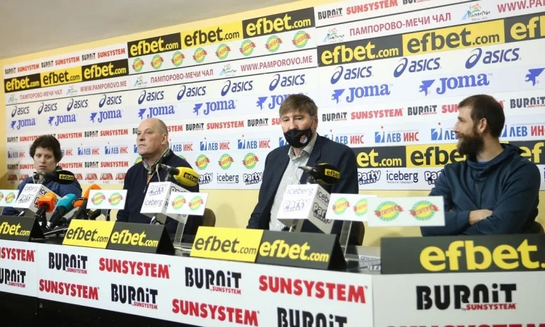 Барчовски определи състава за евроквалификациите: Осъзнаваме залога, чака ни труден мач - Tribune.bg