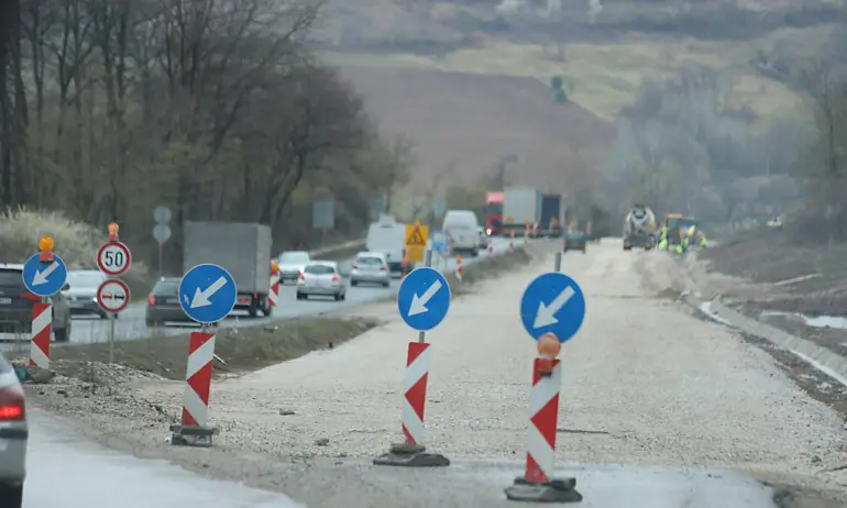 Кабинетът оттегли промените в Закона за устройство на територията - Tribune.bg