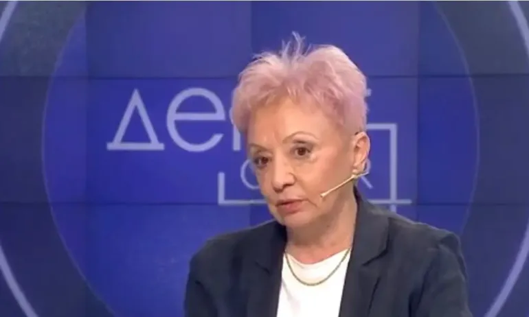 Като не можеш да дадеш на хората хляб, то властта ти дава възможност да ги нахраниш със зрелища