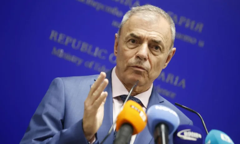 Заради случая с частното училище Космос започва проверка в цялата училищна система - Tribune.bg