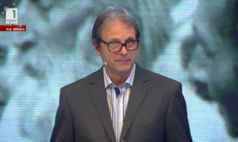 Водещ от БНТ пропуснал покана към гост, извинява се на зрителите, че все пак е в студиото? - Tribune.bg