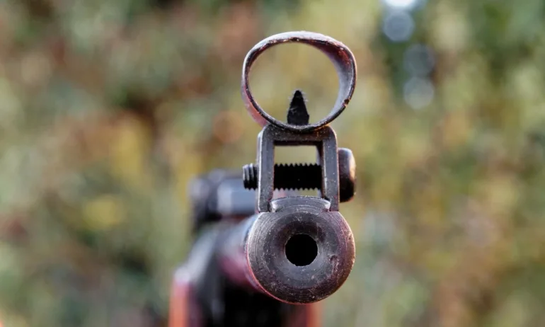 В спор за парокомясто във Варна, стреляха с въздушна пушка срещу жена - Tribune.bg