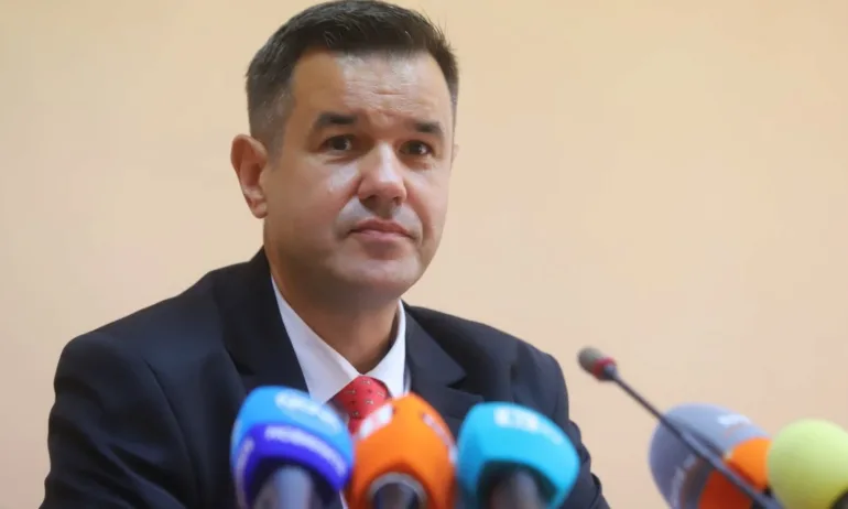 Промяната са финансирали Лукойл с пари от държавния бюджет - Tribune.bg