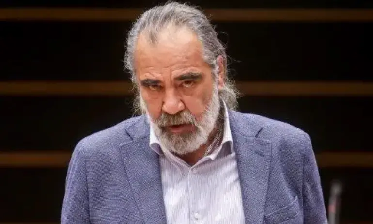 Андрей Слабаков против предложението за създаване на европейска администрация за контрол на медиите - Tribune.bg