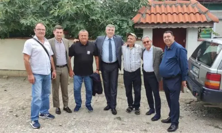 Карадайъ се запозна с дядо Исмаил, който се оплаква от милиционерщина по времето на Рашков - Tribune.bg