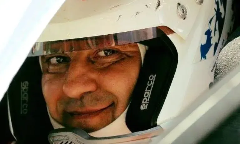 Автомобилният състезател Илия Царски демонстрира пред старозагорски ученици рисковете от безразсъдното шофиране - Tribune.bg