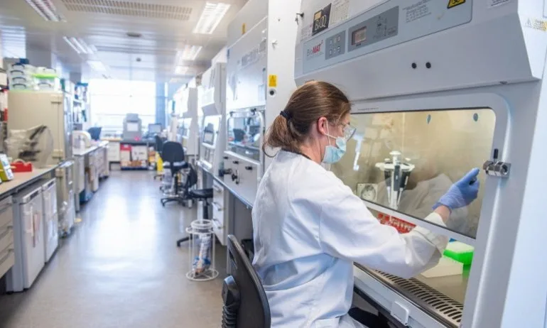 Мартин Димитров: И без да съм лекар, съм сигурен, че ваксините на Pfizer и Астра Зенека са много по-добри от Спутник V - Tribune.bg