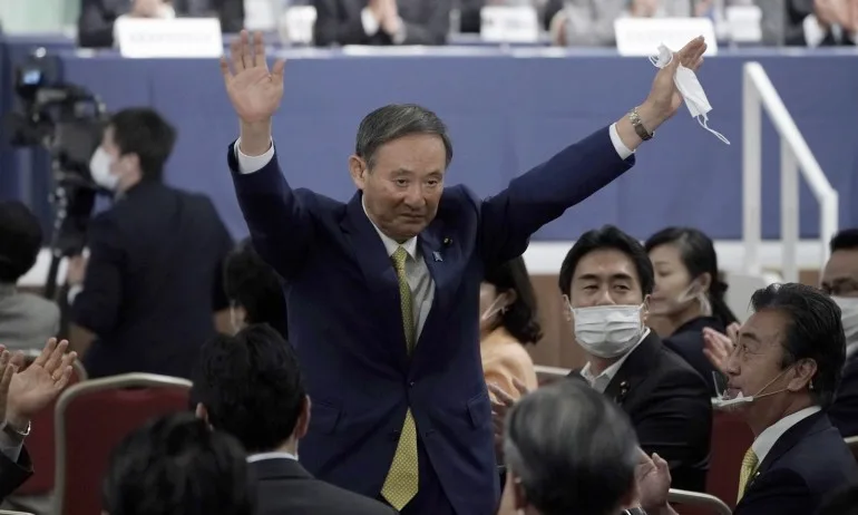 Йошихиде Суга наследи Шиндзо Абе - Tribune.bg