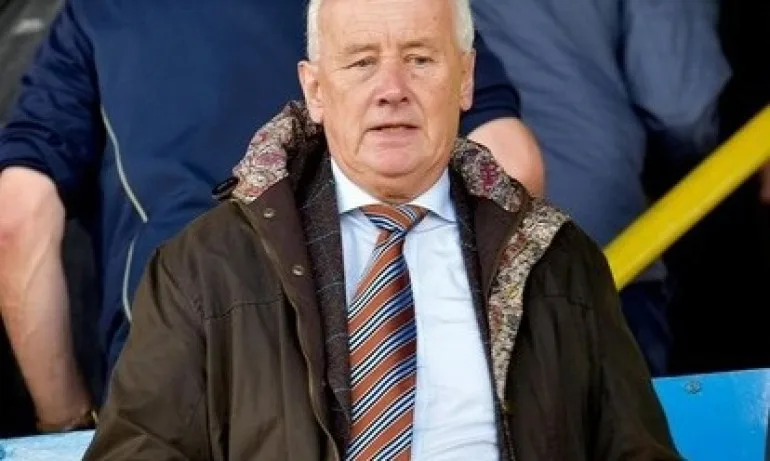 Мачовете от долните нива в Англия ще започнат без публика - Tribune.bg