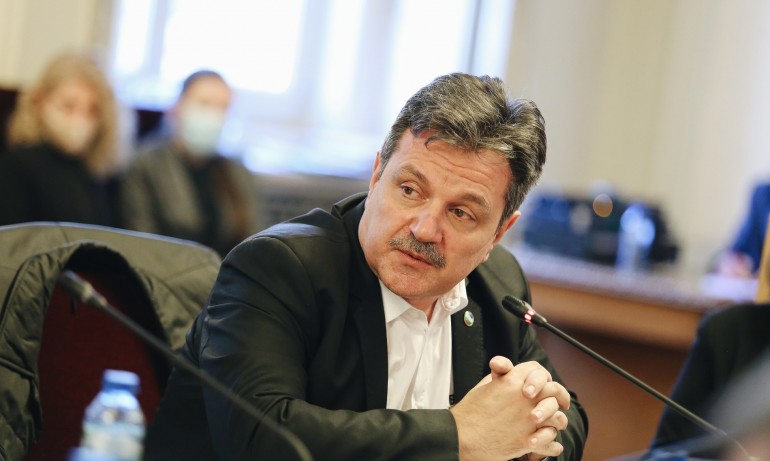 С отпадането на епидемичната обстановка личните лекари няма да могат да дават направления за PCR - Tribune.bg