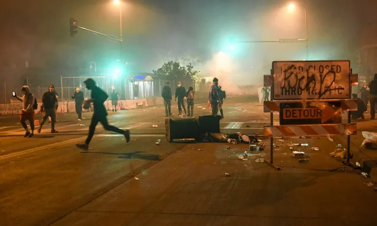 19-годишен бе убит по време на протестите в Детройт - Tribune.bg