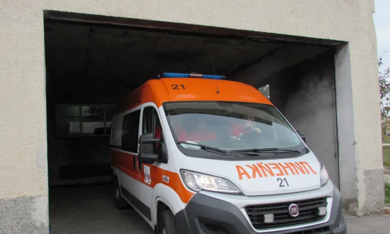 КЗП се самосезира относно състава на вейпа, който вероятно погуби 14-годишно момче - Tribune.bg