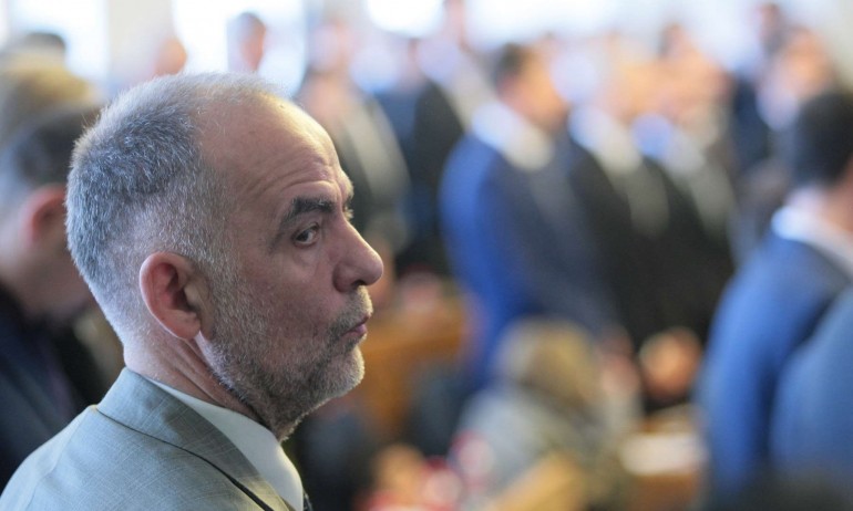 Еко Новини: Белев е подписал дострояване на плаж Аркутино - Tribune.bg