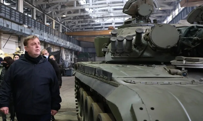 Каракачанов: Модернизират се всички видове въоръжени сили - Tribune.bg