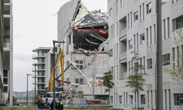 Срути се новостроящо се училище в Антверпен: Поне двама загинали, петима в неизвестност - Tribune.bg