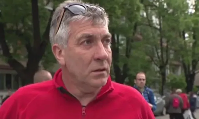 Бащата на загиналото момче в София: Без война сме във война, спрете тези убийства - Tribune.bg